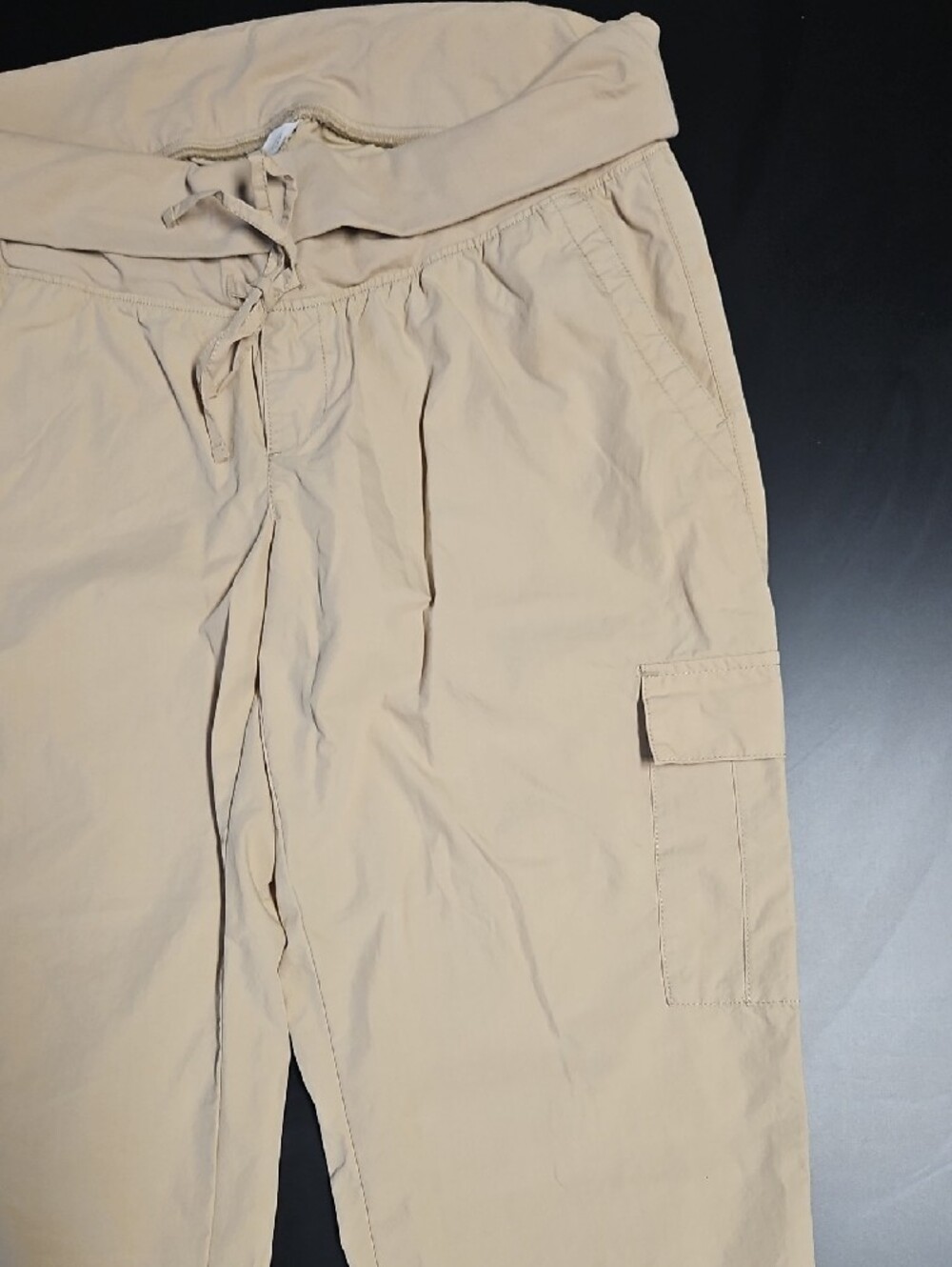 Old Navy Maternity Cargo Jogger Pants - Beige Casual Drawstring Waist Large - Picture 2 of 5